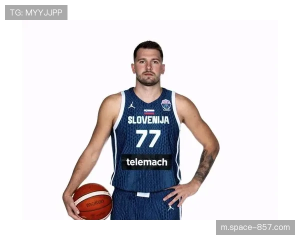 爵士客场挑战湖人，马尔卡宁对决东契奇