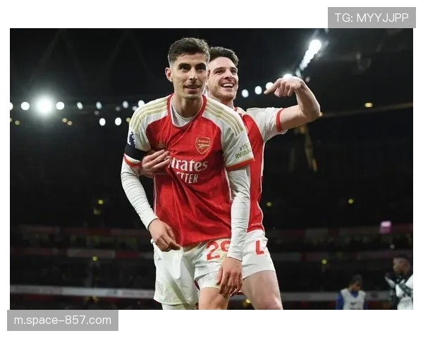 英超榜首格局微调：阿森纳稳坐榜首，切尔西跌出前三