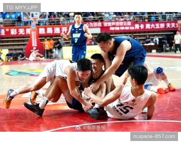 浙江经开区73-72绝杀诸暨，徐骏涛加时赛抛投定胜局