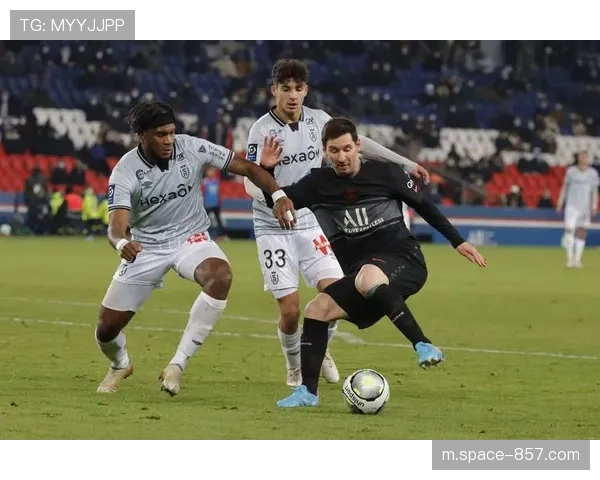 法国业余联赛球员参与度回升，基层足球热度借法甲带动