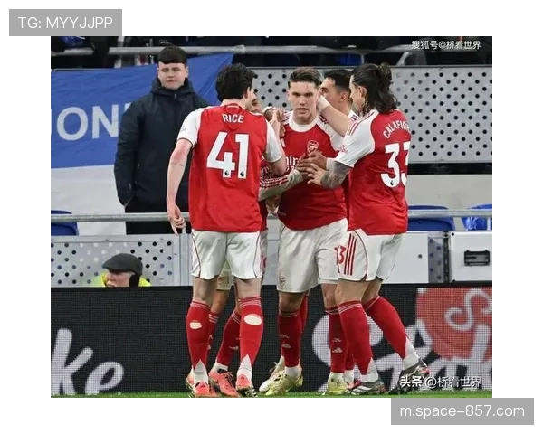 埃弗顿1-1利兹联,格拉利什染红下场引发争议 埃弗顿1-1利兹联,格拉利什染红下场引发争议